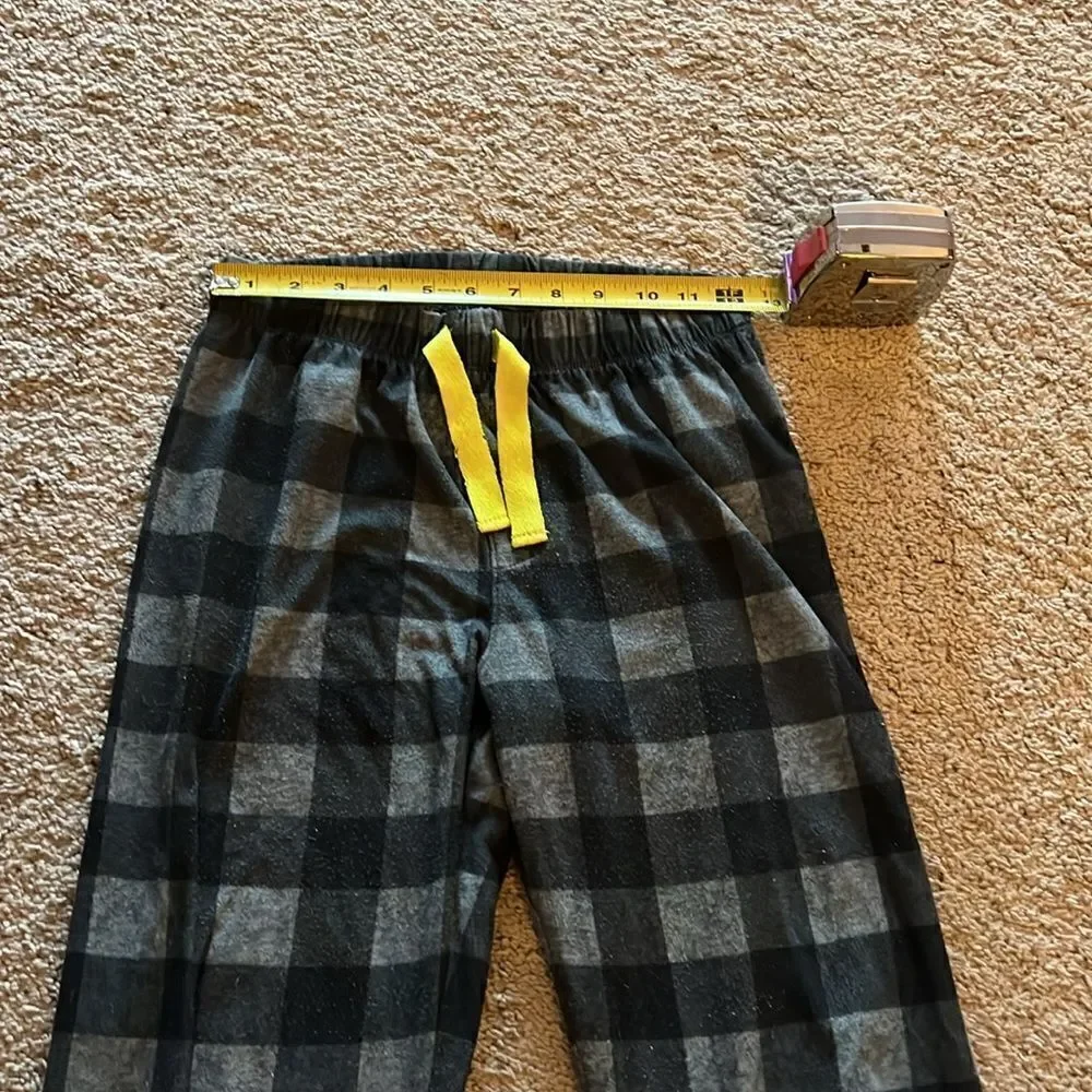 Old Navy Youth boys size large (10/12) gray & black polyester pajama pants.
